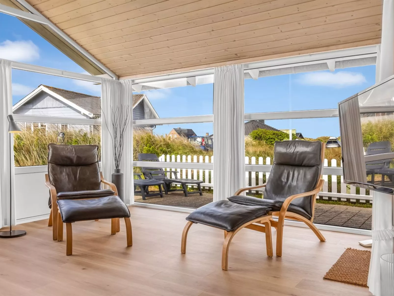 "Gudmar" - 500m from the sea-Binnen