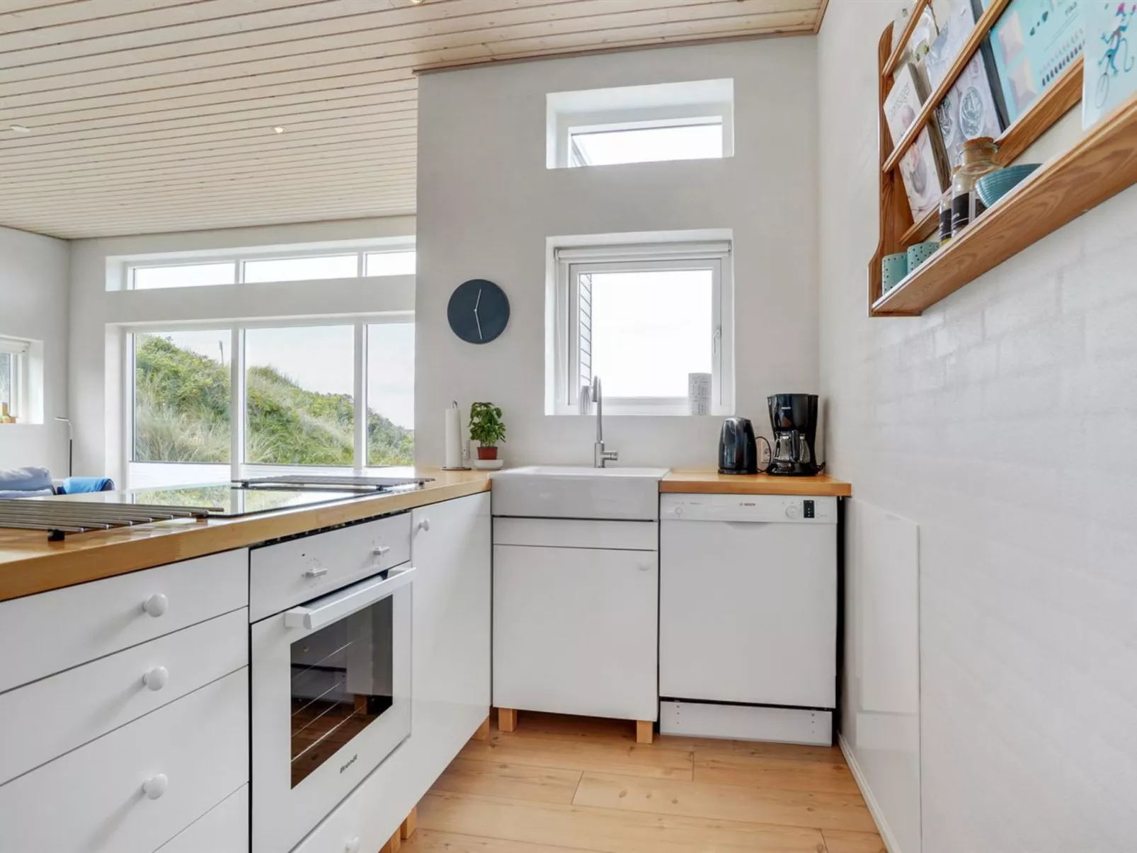 "Carstina" - 400m from the sea-Binnen