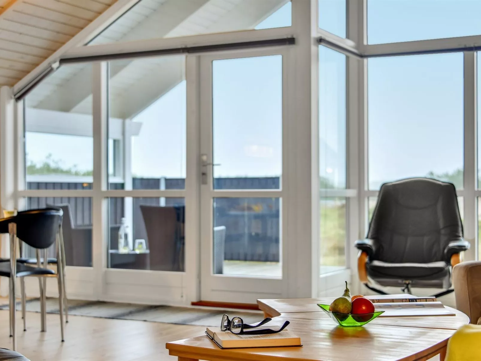 "Christan" - 1.2km from the sea-Binnen