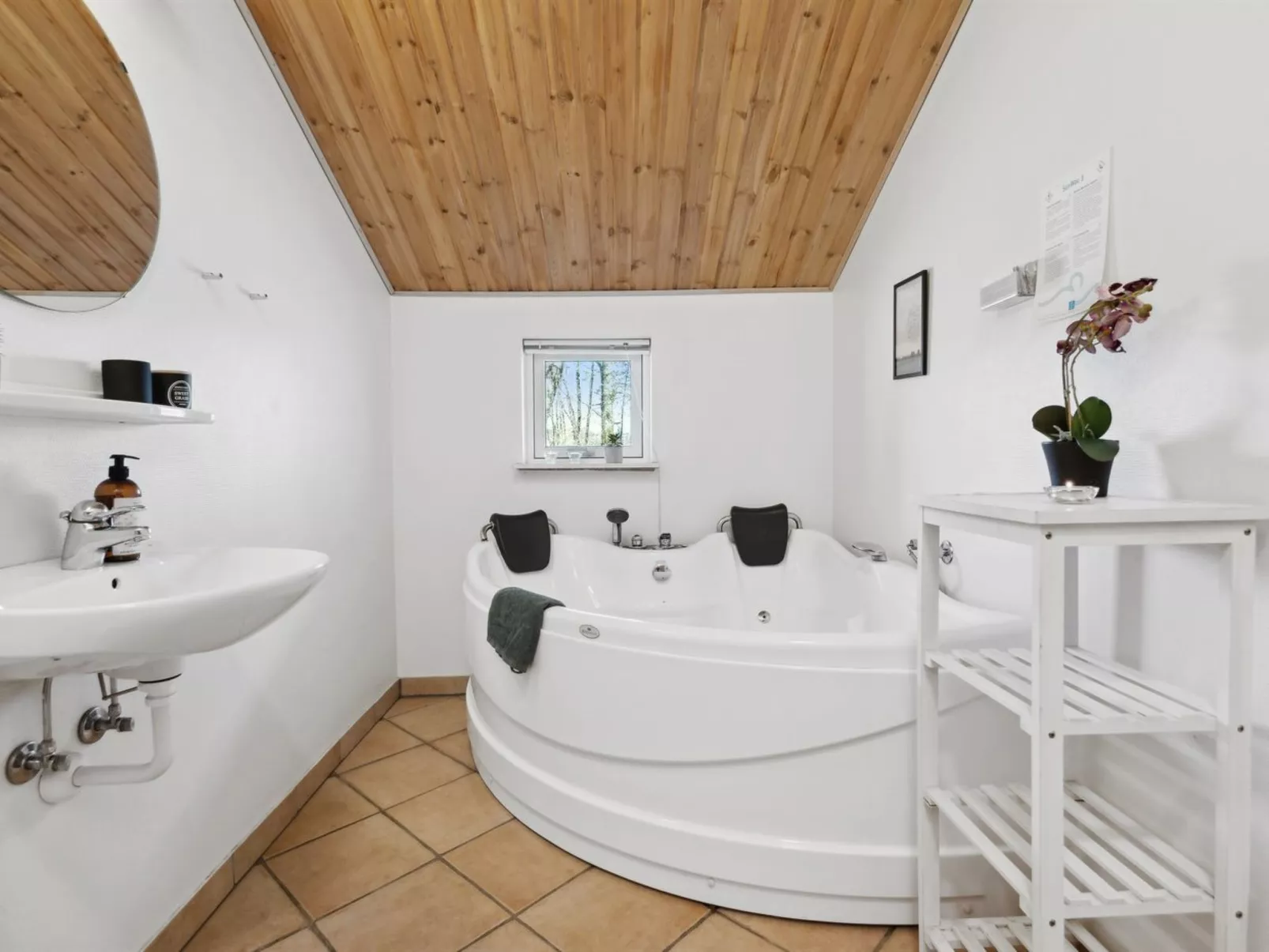 "Amanda" - 30km from the sea-Binnen