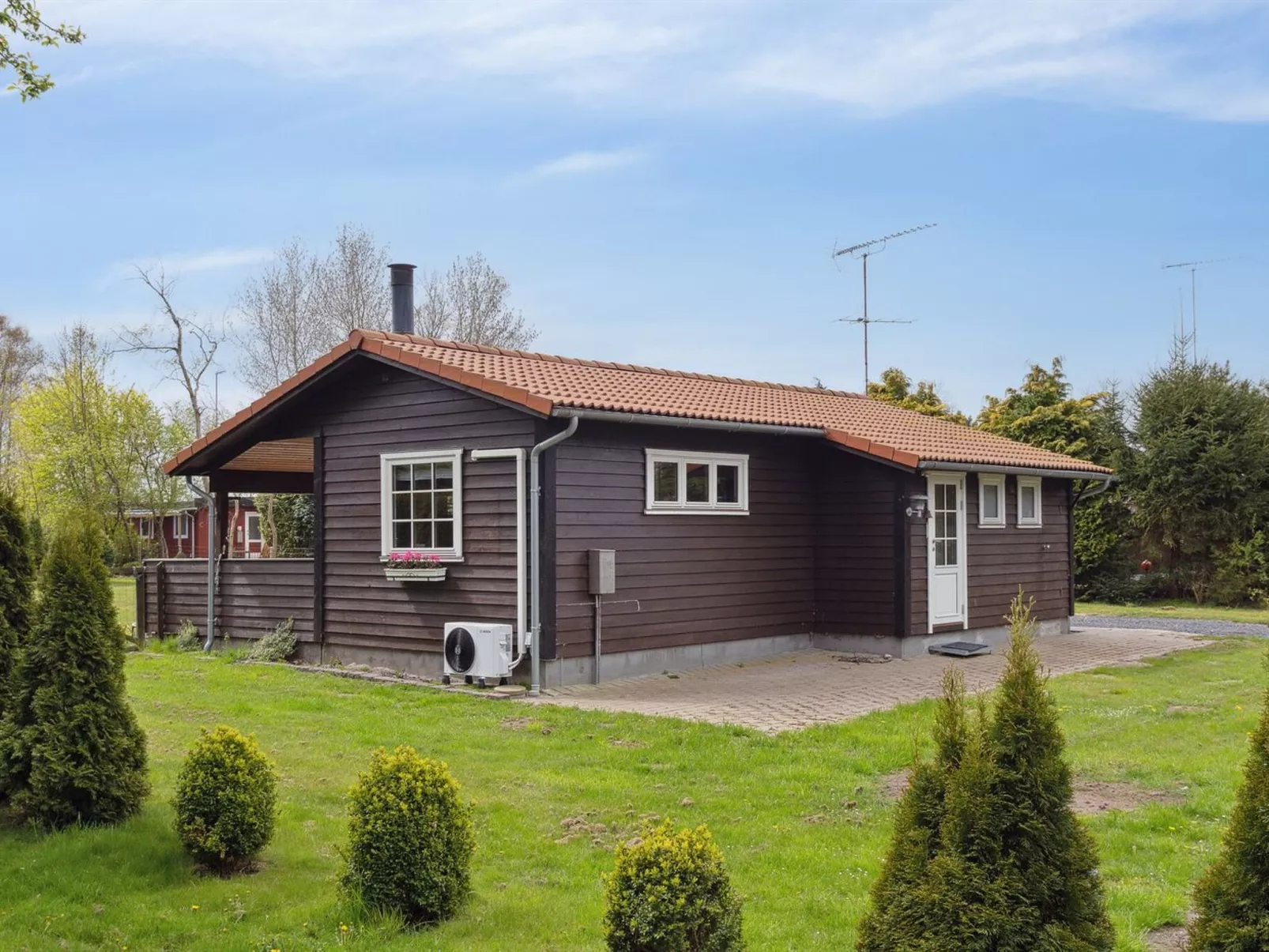 "Undis" - 660m from the sea-Buiten