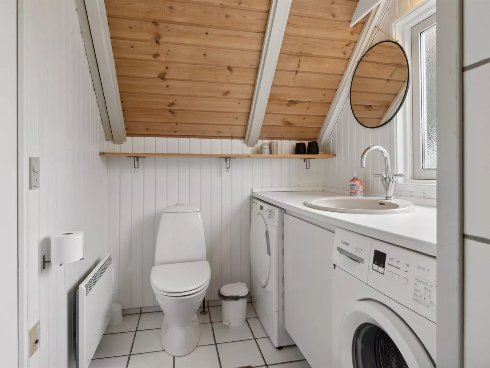 "Wale" - 3.3km from the sea-Binnen