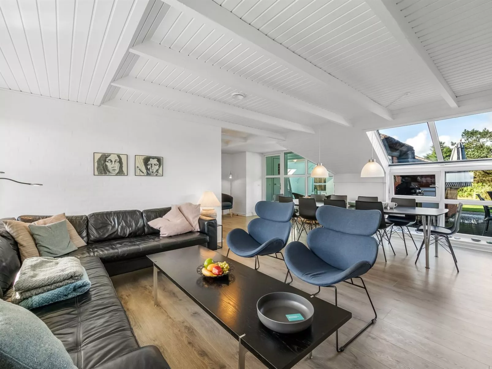 "Ruse" - 500m from the sea-Binnen