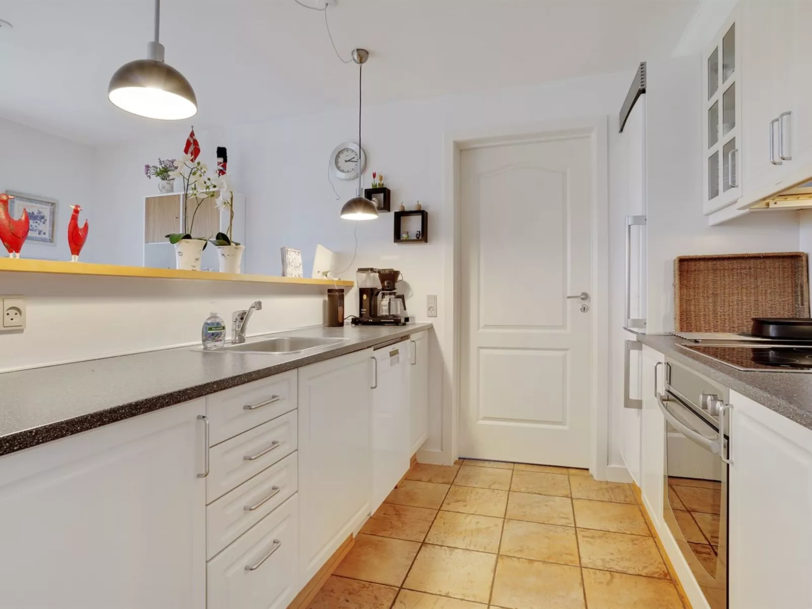 "Manola" - 300m from the sea-Binnen