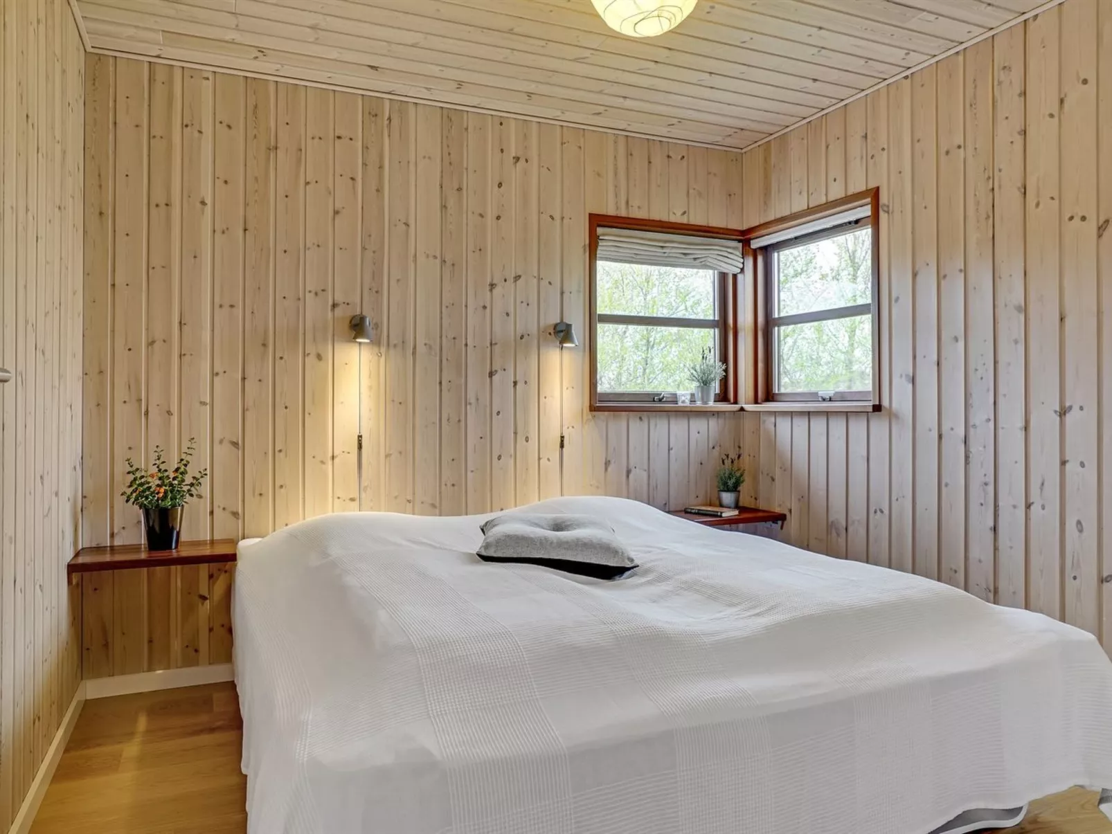 "Harri" - 850m from the sea-Binnen