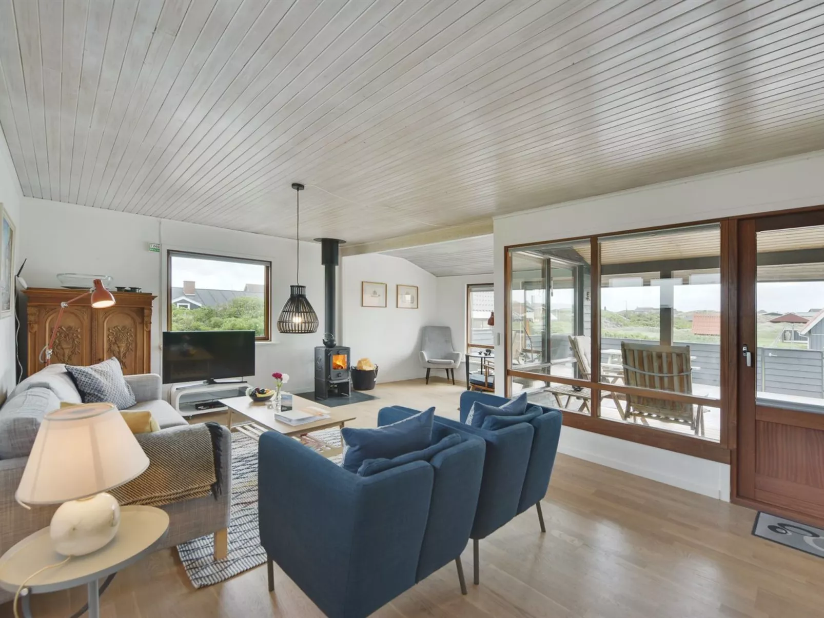 "Leleks" - 200m from the sea-Binnen