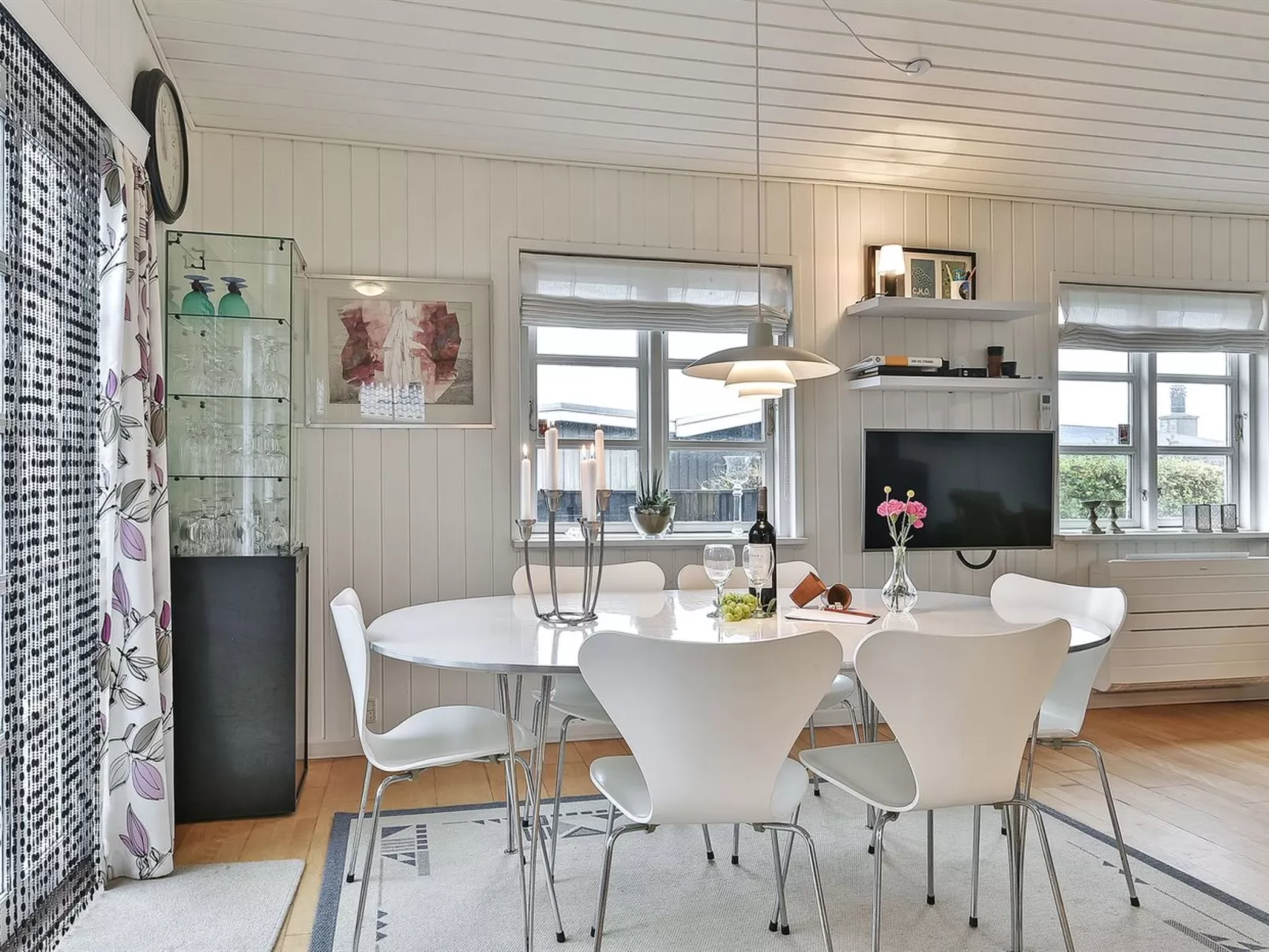 "Viljami" - 20m from the sea-Binnen