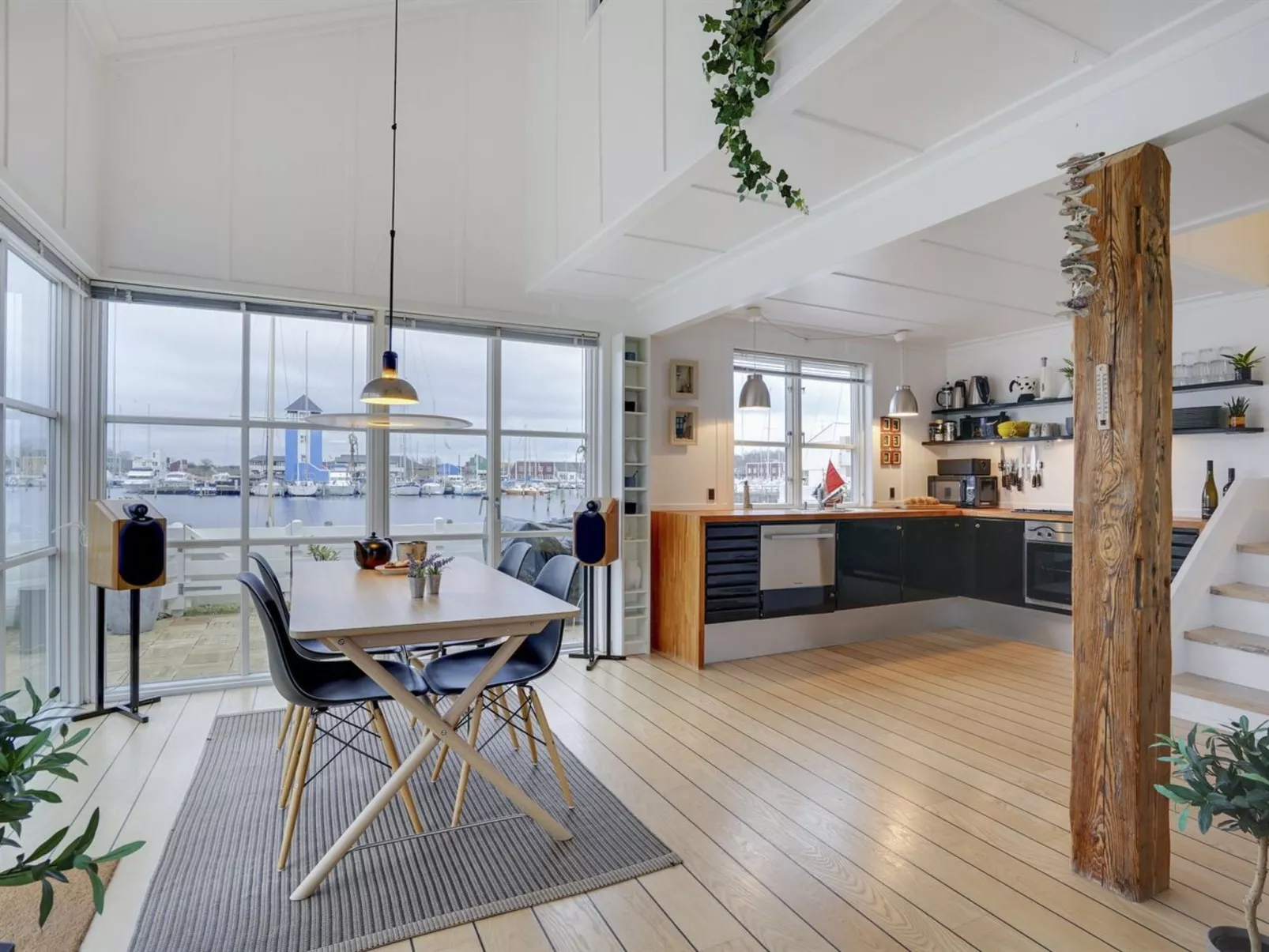 "Goda" - 5m from the sea-Binnen