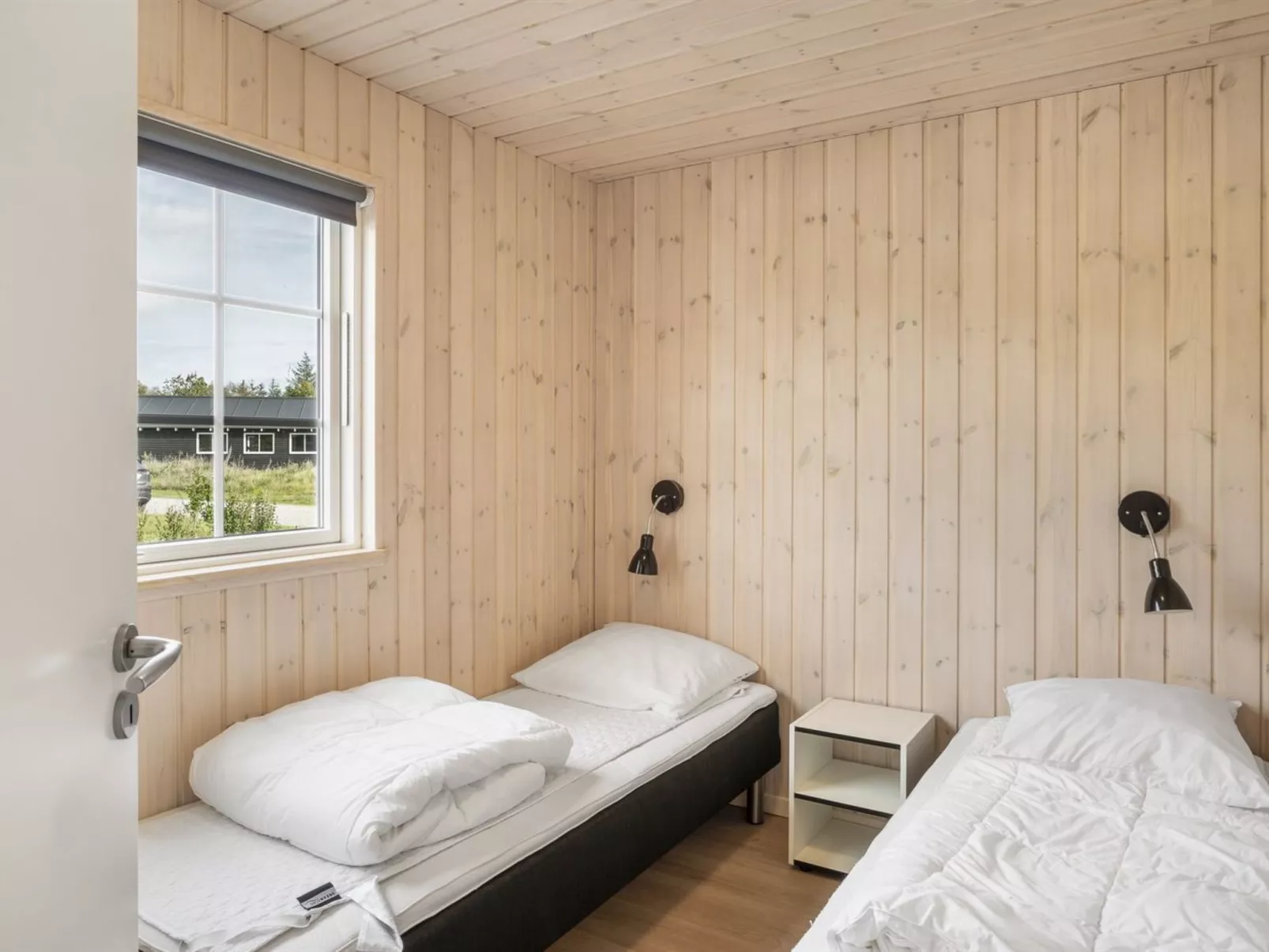 "Damita" - 350m from the sea-Binnen