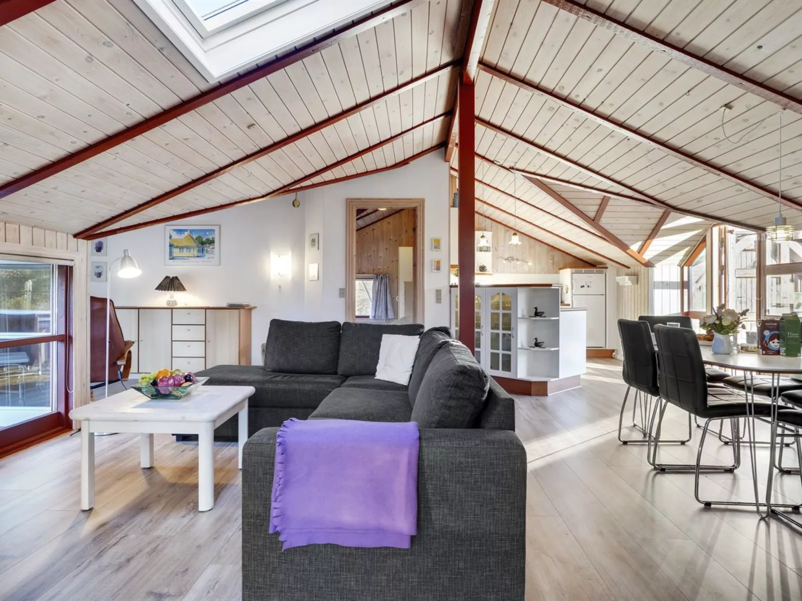 "Thurir" - 4km from the sea-Binnen