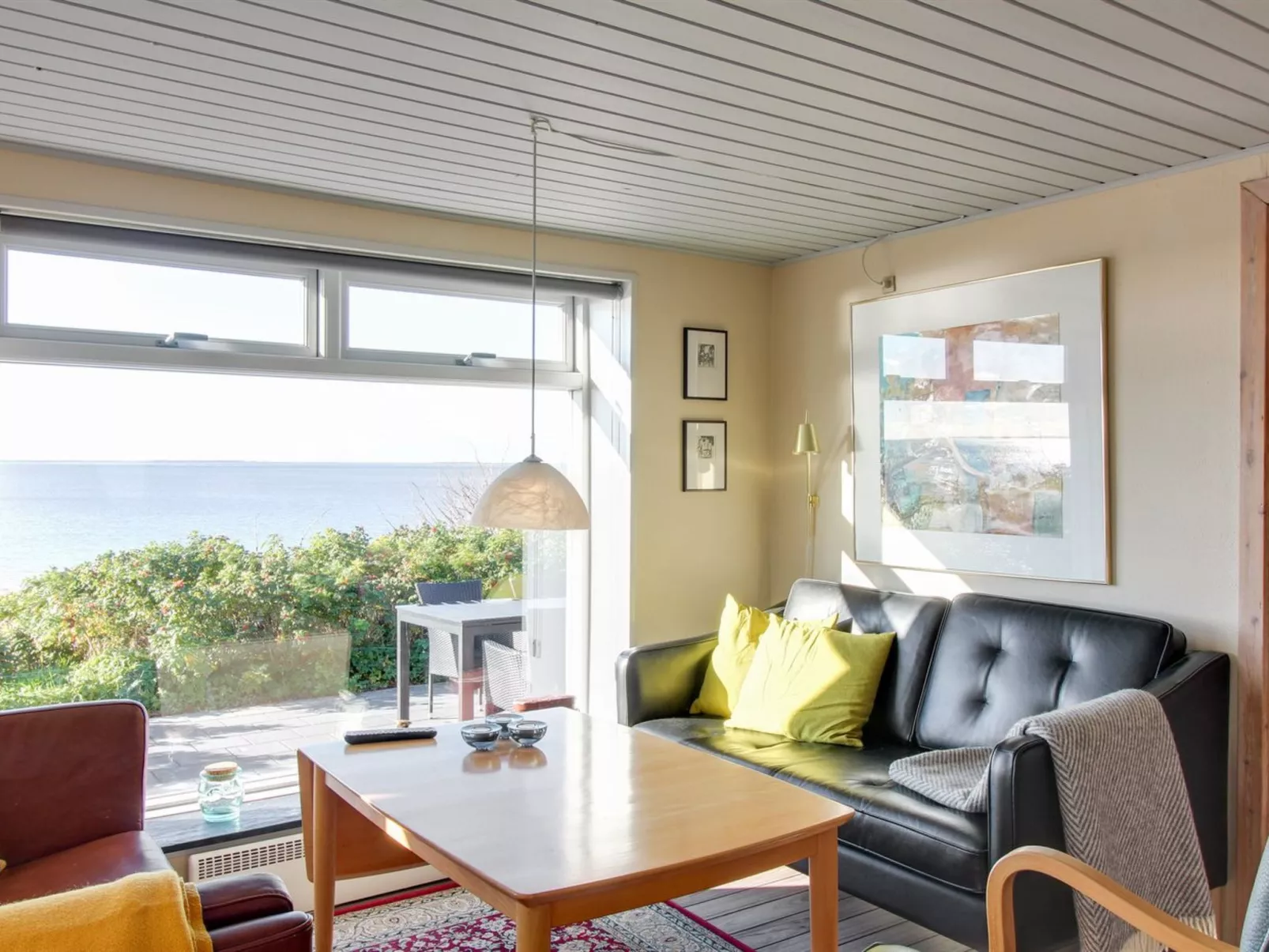 "Erno" - 20m from the sea-Binnen