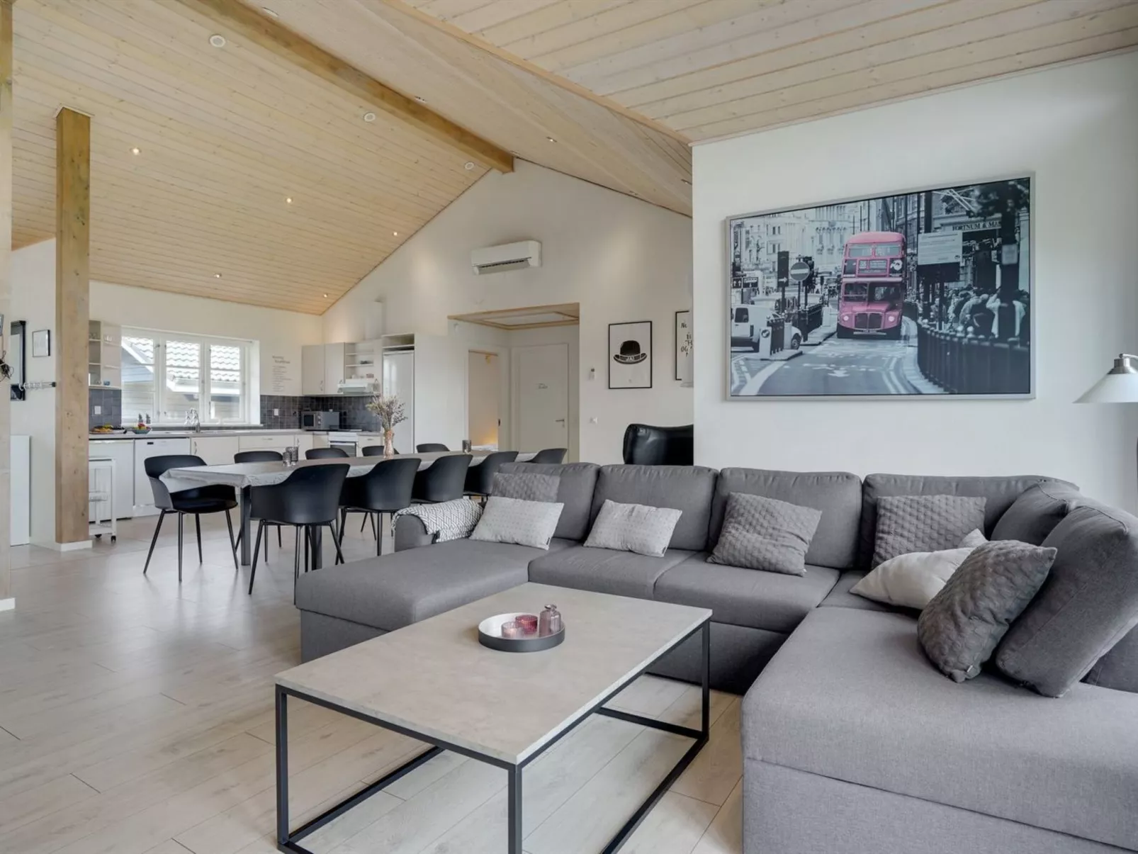 "Quanna" - 30km from the sea-Binnen