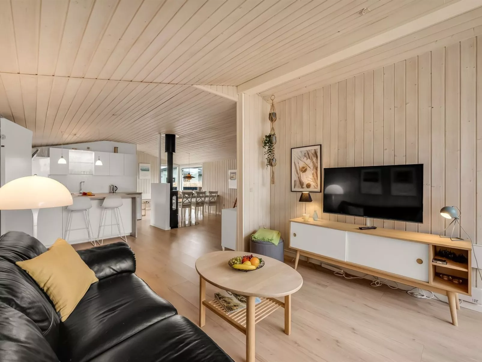 "Julan" - 600m from the sea-Binnen