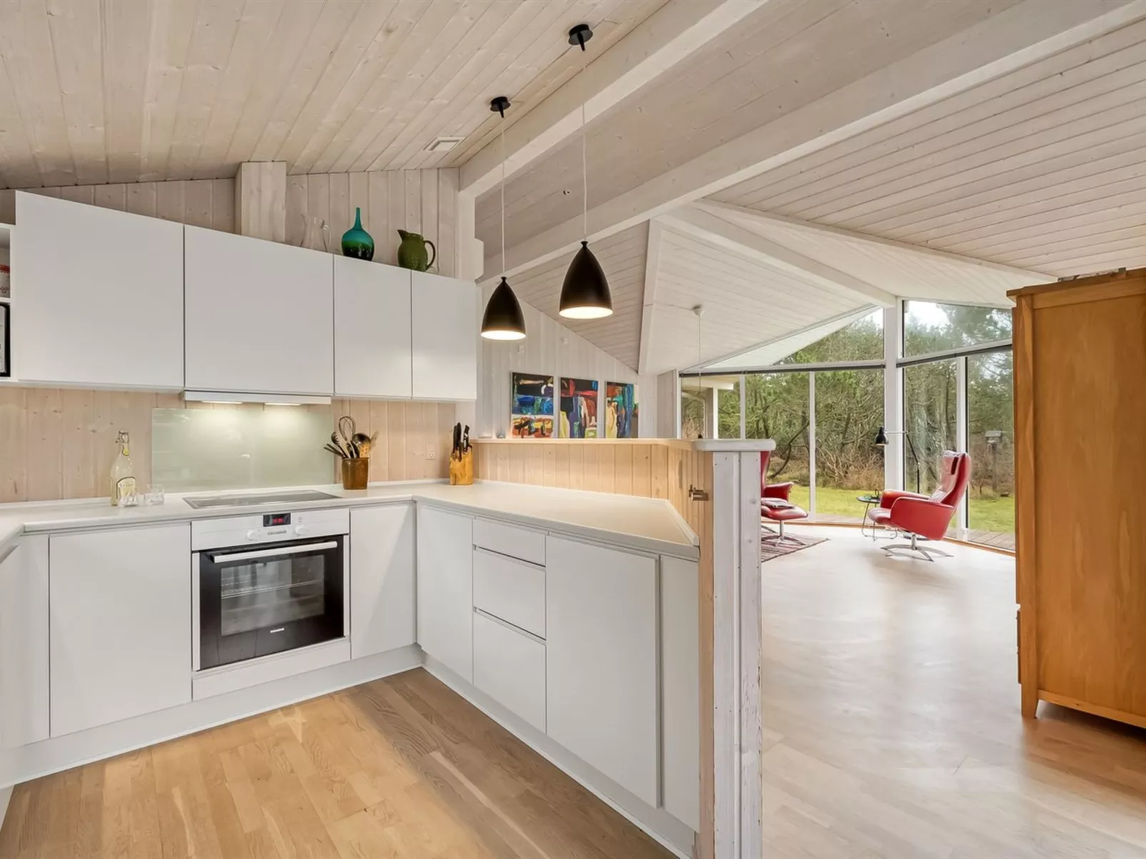 "Helen" - 500m to the fjord-Binnen