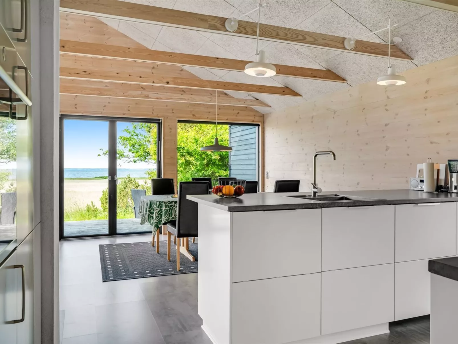 "Aslag" - 150m to the fjord-Binnen