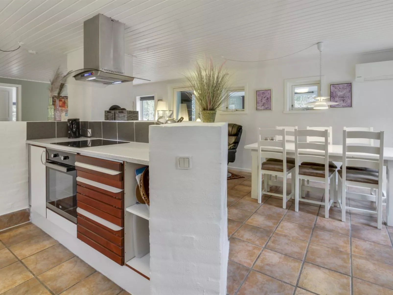 "Josina" - 32km from the sea-Binnen