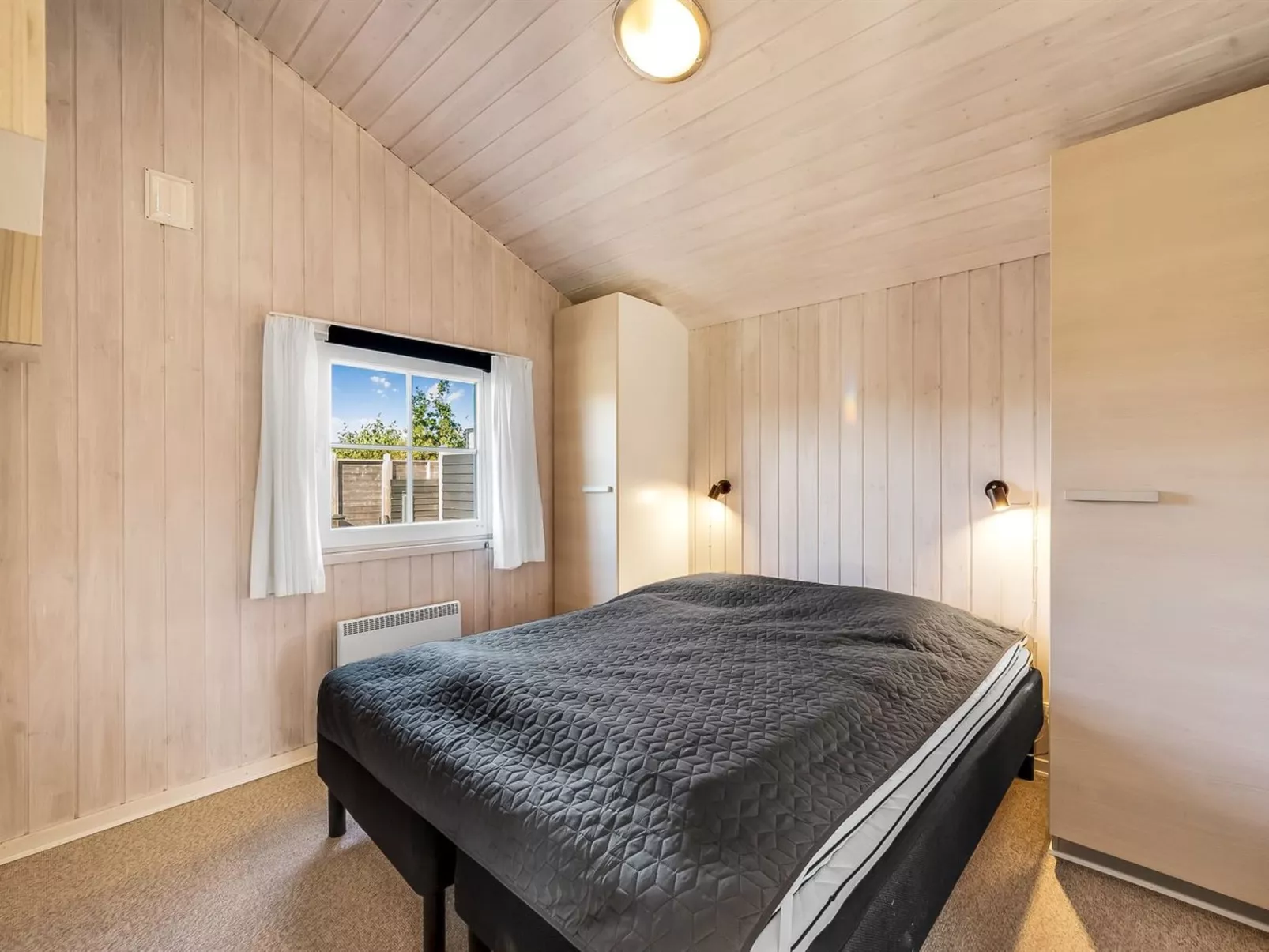 "Shalin" - 1.4km to the fjord-Binnen