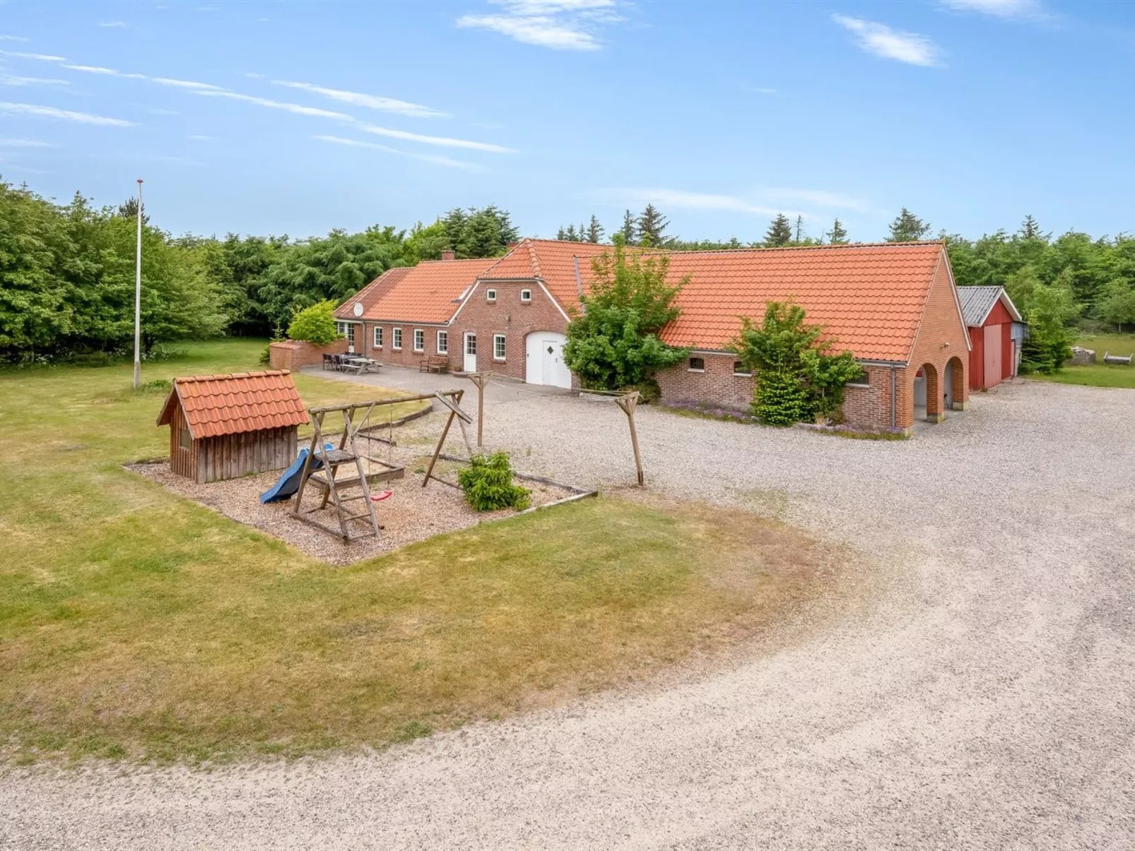 "Wilmar" - 1km to the fjord-Buiten