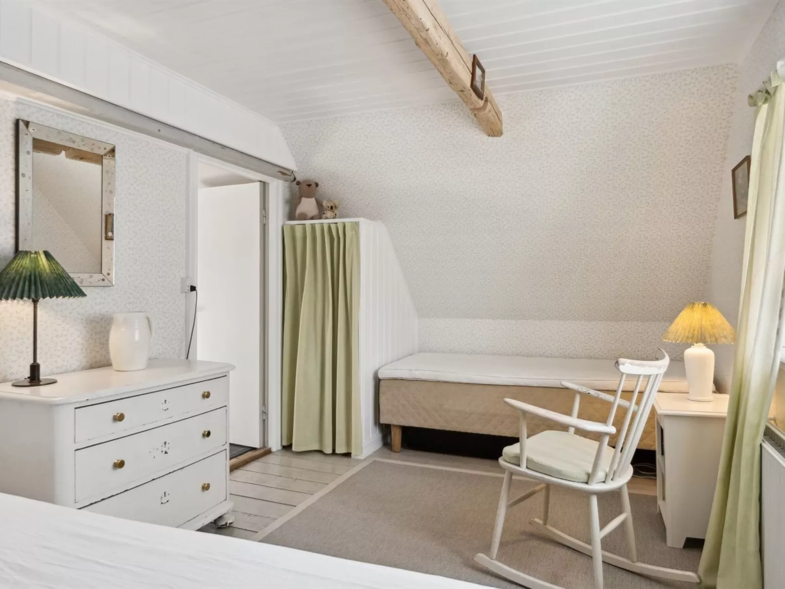 "Merete" - 50m from the sea-Binnen