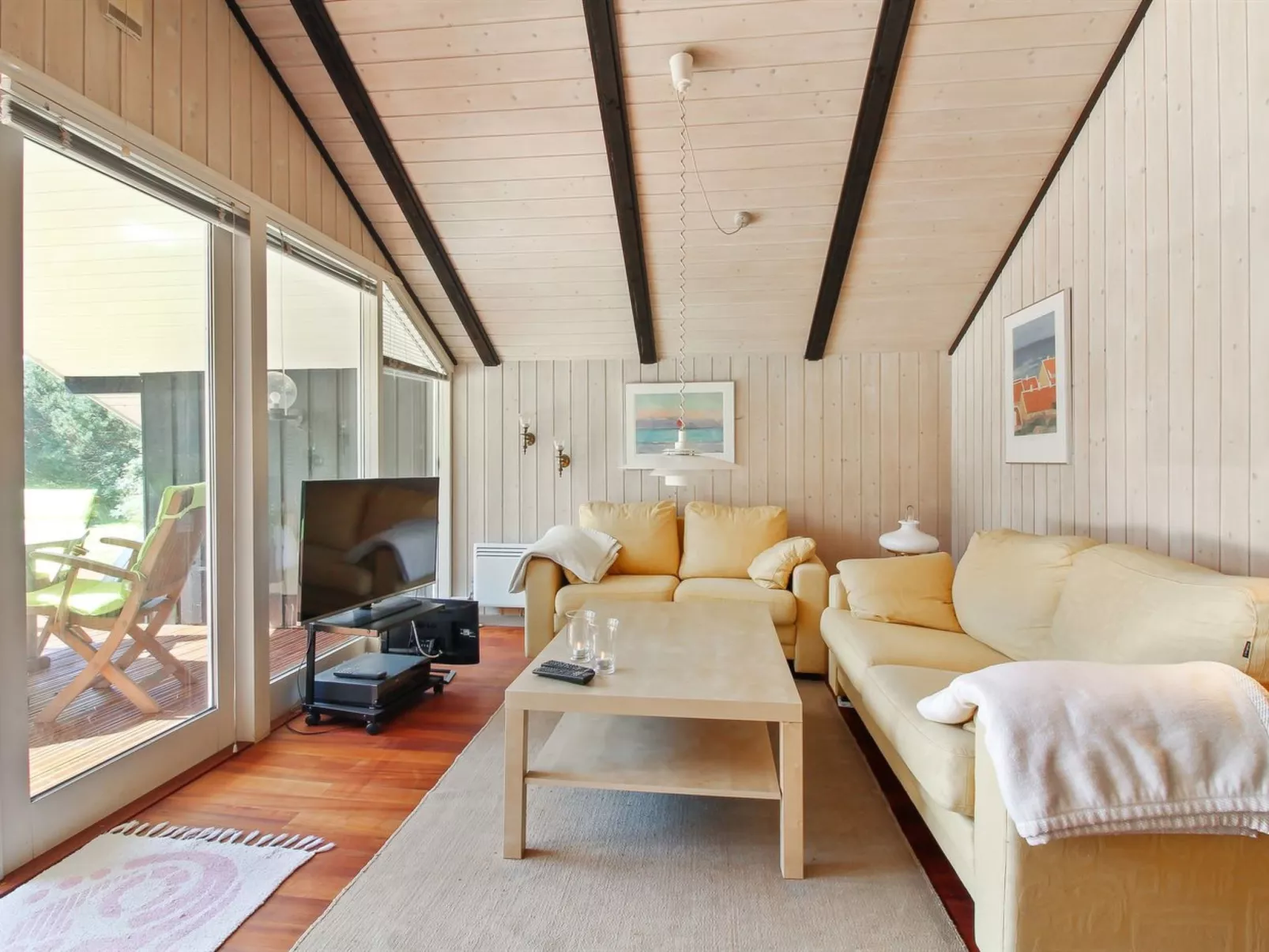 "Alban" - 700m from the sea-Binnen