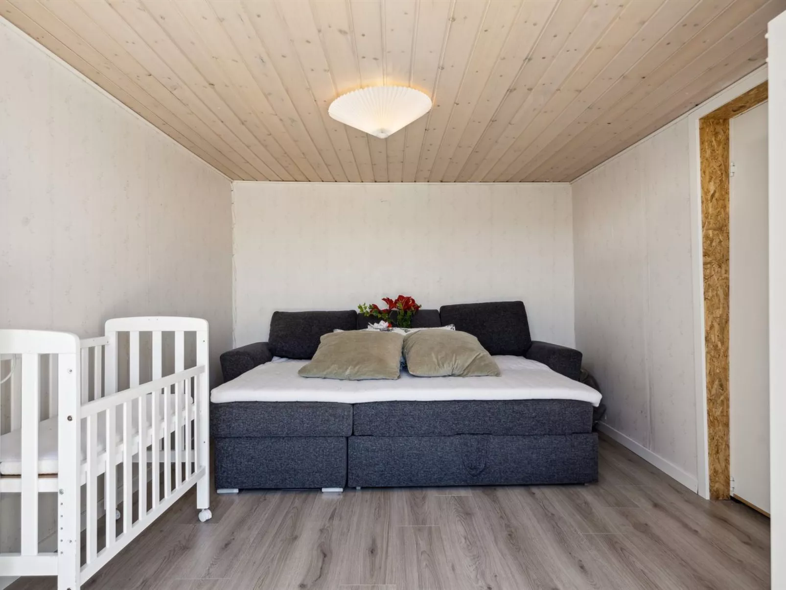 "Elisabeta" - 60m from the sea-Binnen