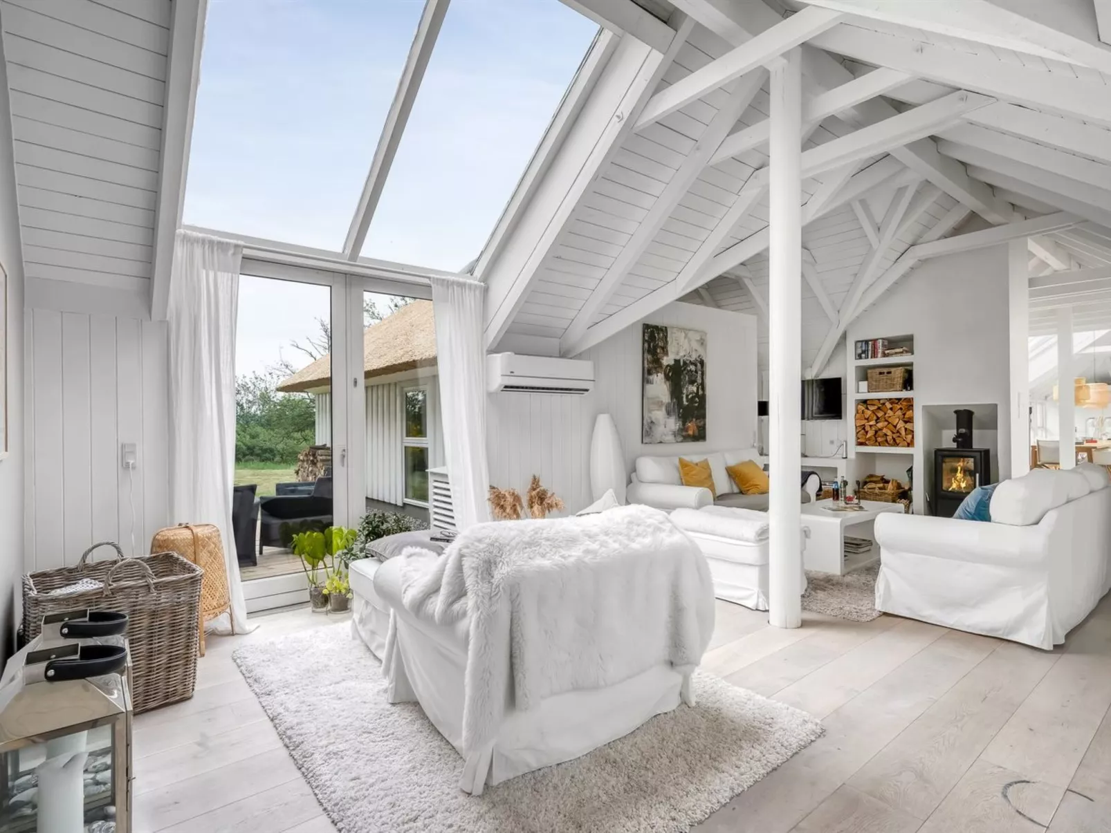 "Verner" - 900m from the sea-Binnen