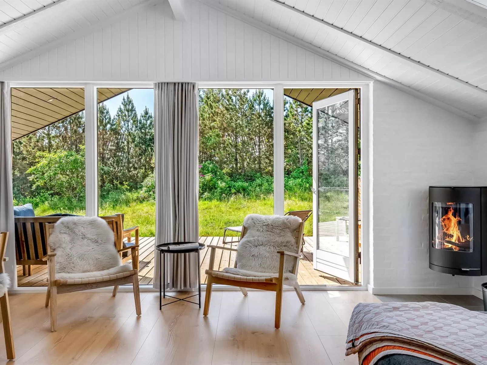 "Tilda" - 900m from the sea-Binnen