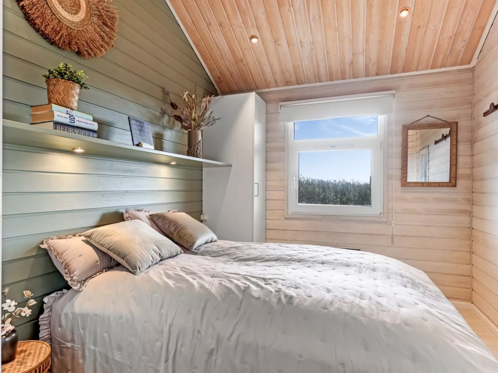 "Aster" - 150m from the sea-Binnen