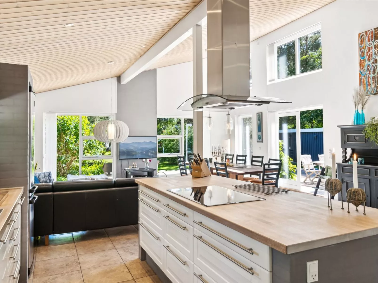 "Romil" - 2.1km from the sea-Binnen