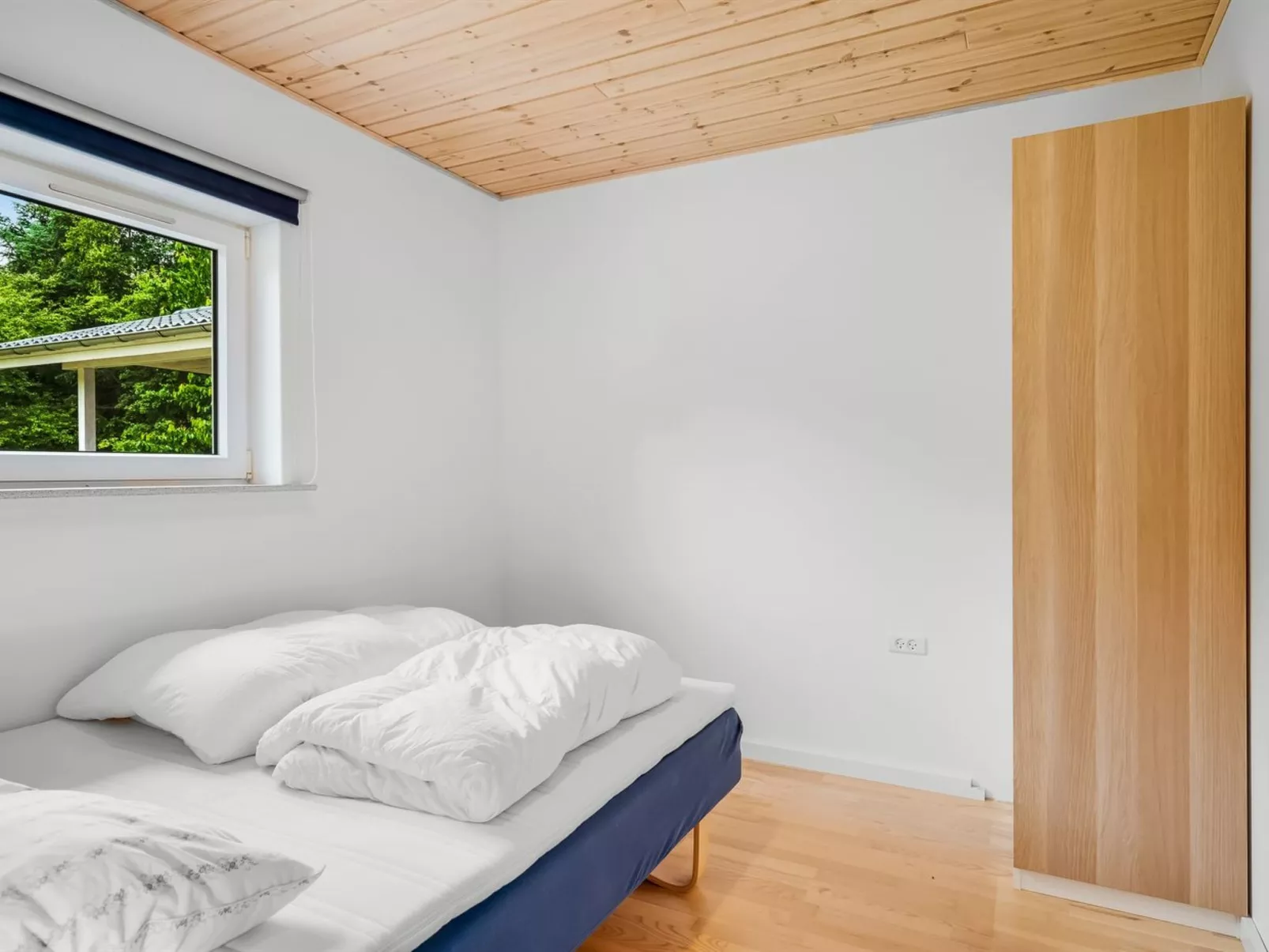 "Ara" - 1.4km from the sea-Binnen