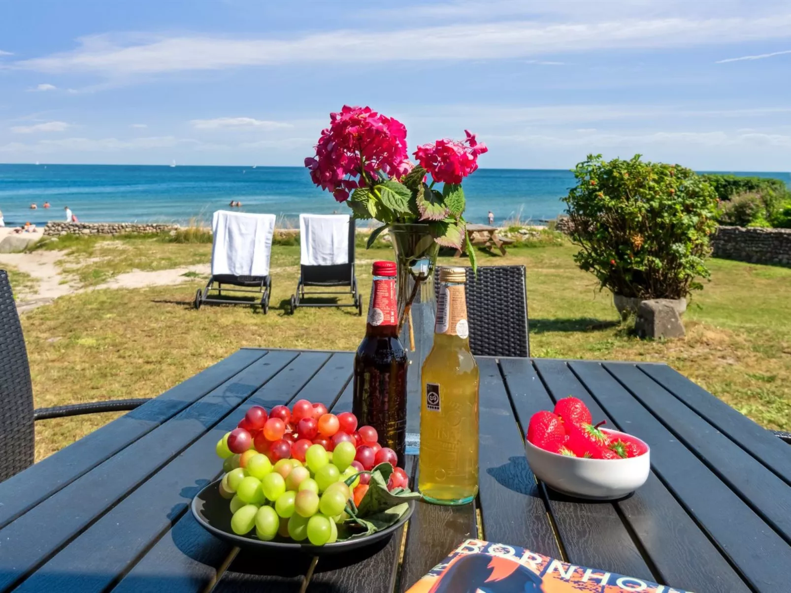 "Silke" - 10m from the sea-Buiten