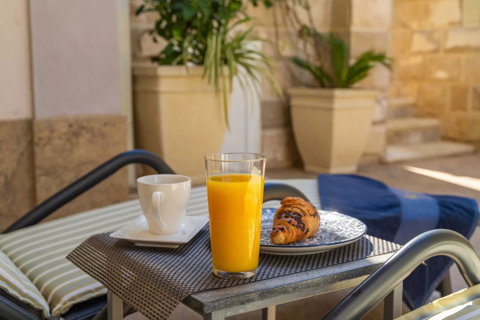 Apartments Aura - Comfort Studio Apartment 5 with shared swimming pool-Buitenlucht