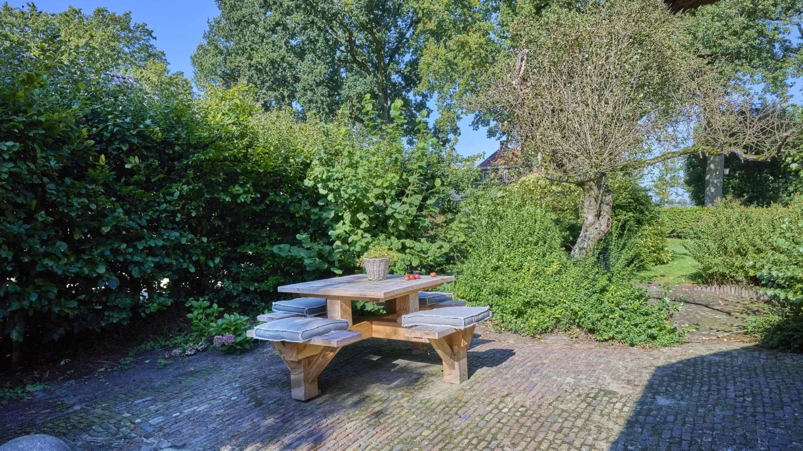 T Voorhuis Kolderveen-Tuinen zomer