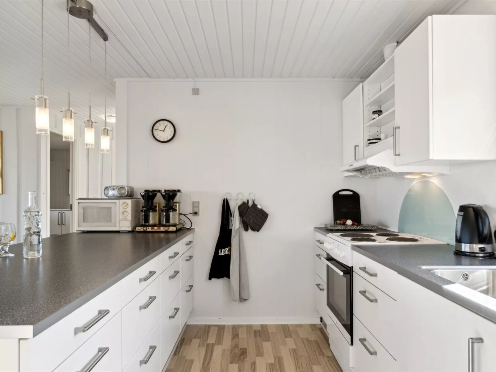 "Eliana" - 300m from the sea-Binnen