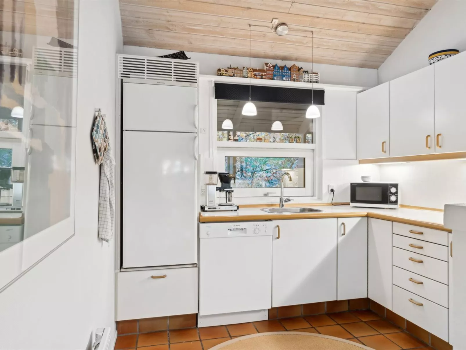 &quot;Teodosij&quot; - 500m from the sea-Binnen