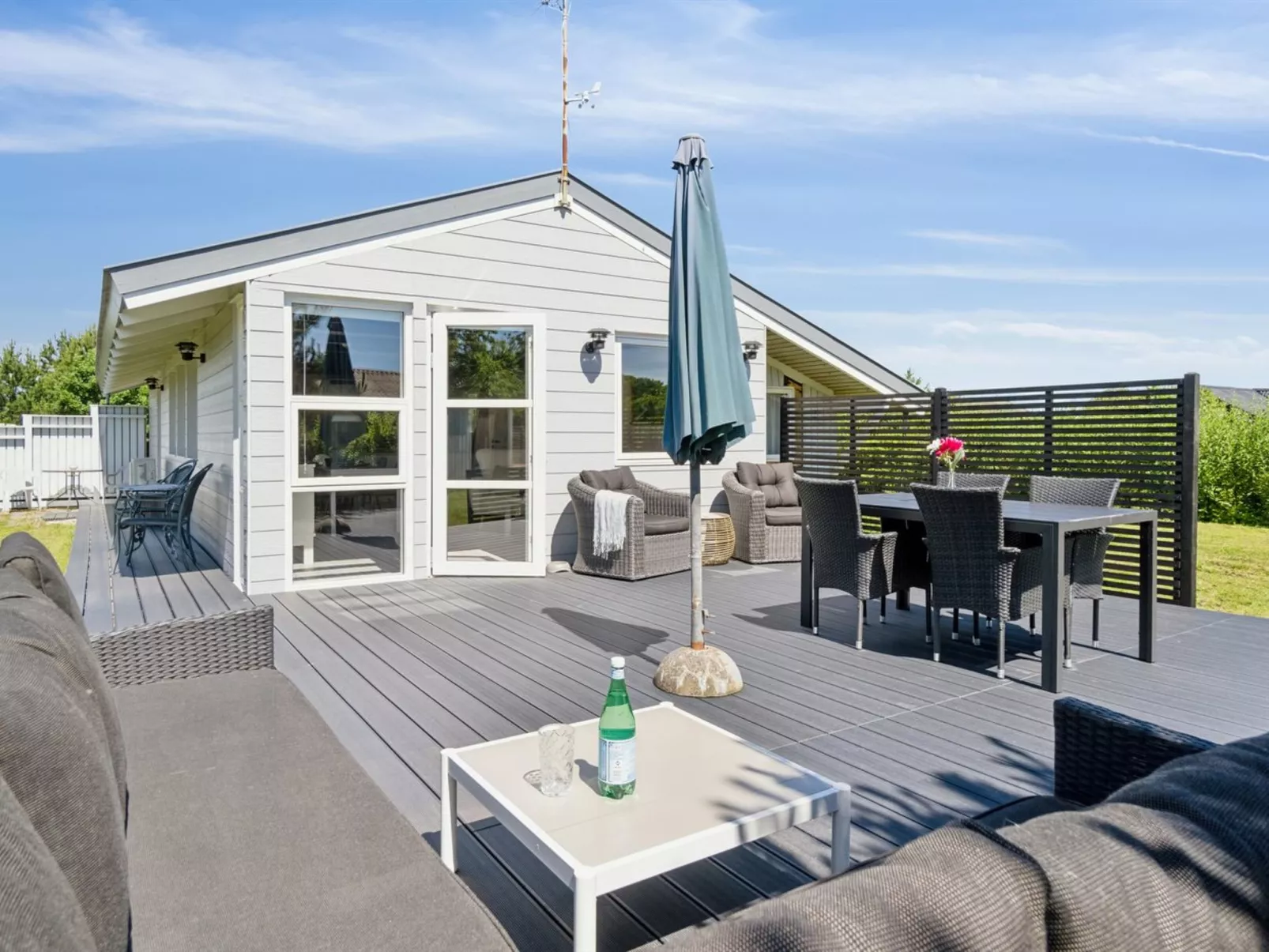 "Janick" - 150m from the sea-Buiten