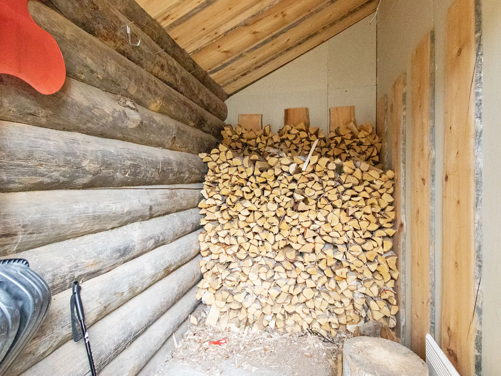 Kukasrakka 3 b 8-Binnen