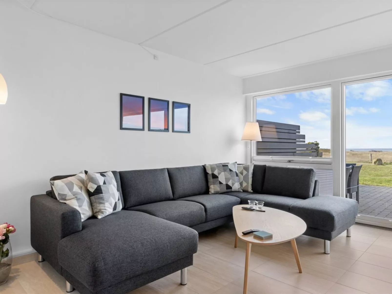 "Claudine" - 90m from the sea-Binnen