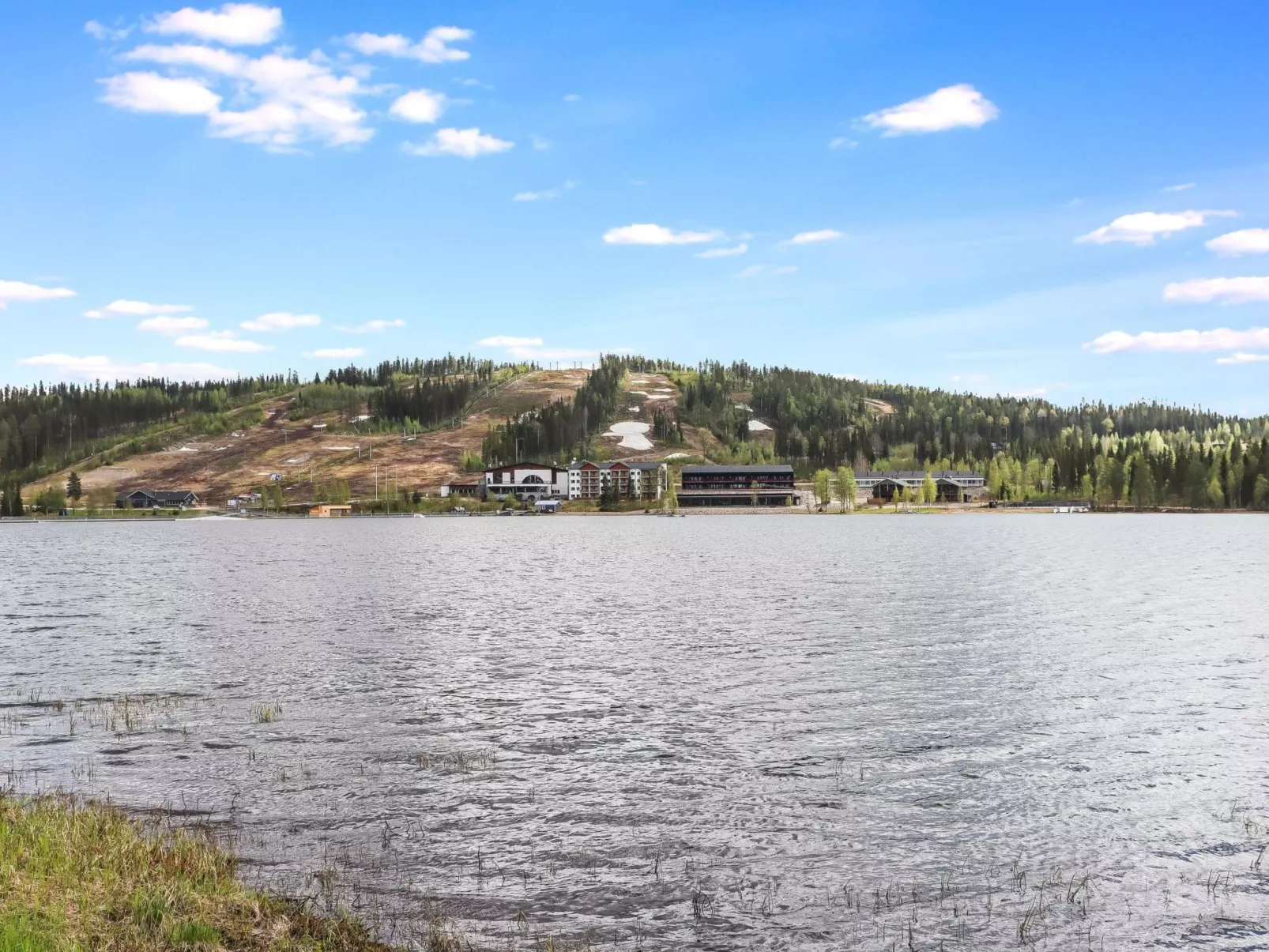 Aurinko-saaga 5 paritalo-Binnen