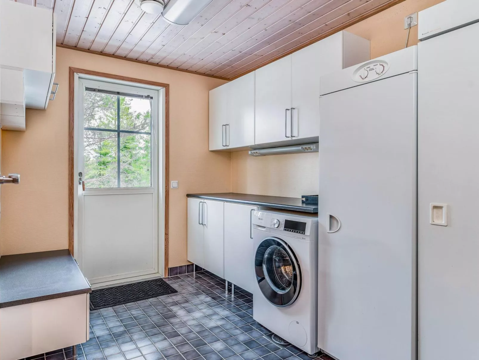 Rukan tunturituuli-Binnen