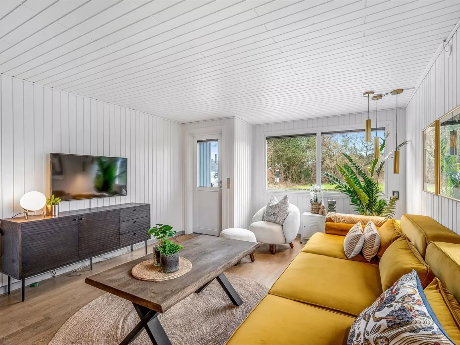 "Heike" - 700m to the fjord-Binnen