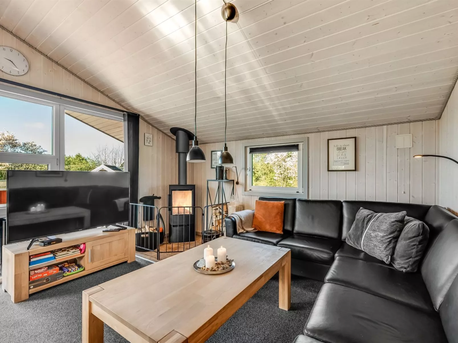 "Seba" - 1km to the fjord-Binnen