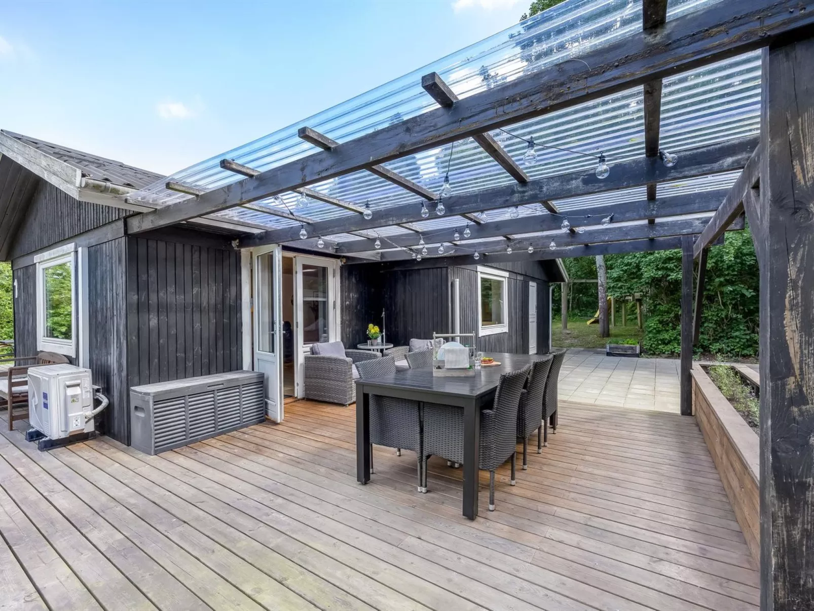 "Eine" -  from the sea-Buiten