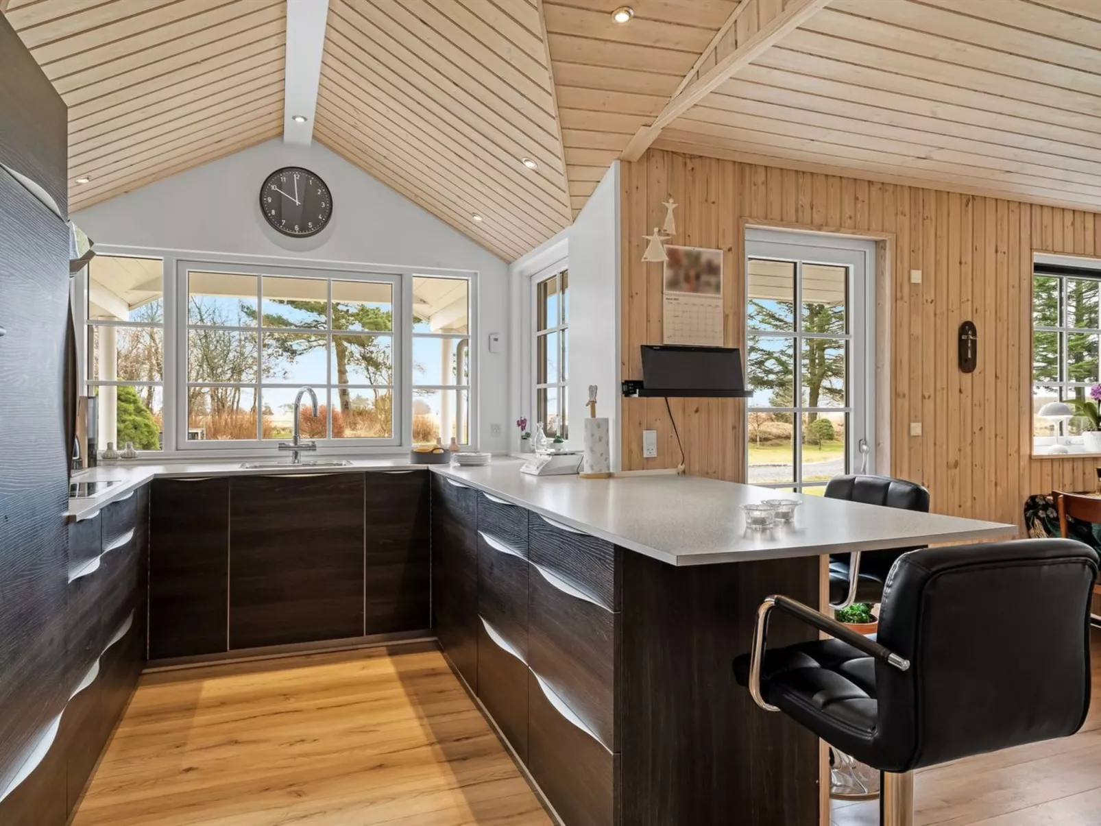 "Bodulf" - 850m from the sea-Binnen