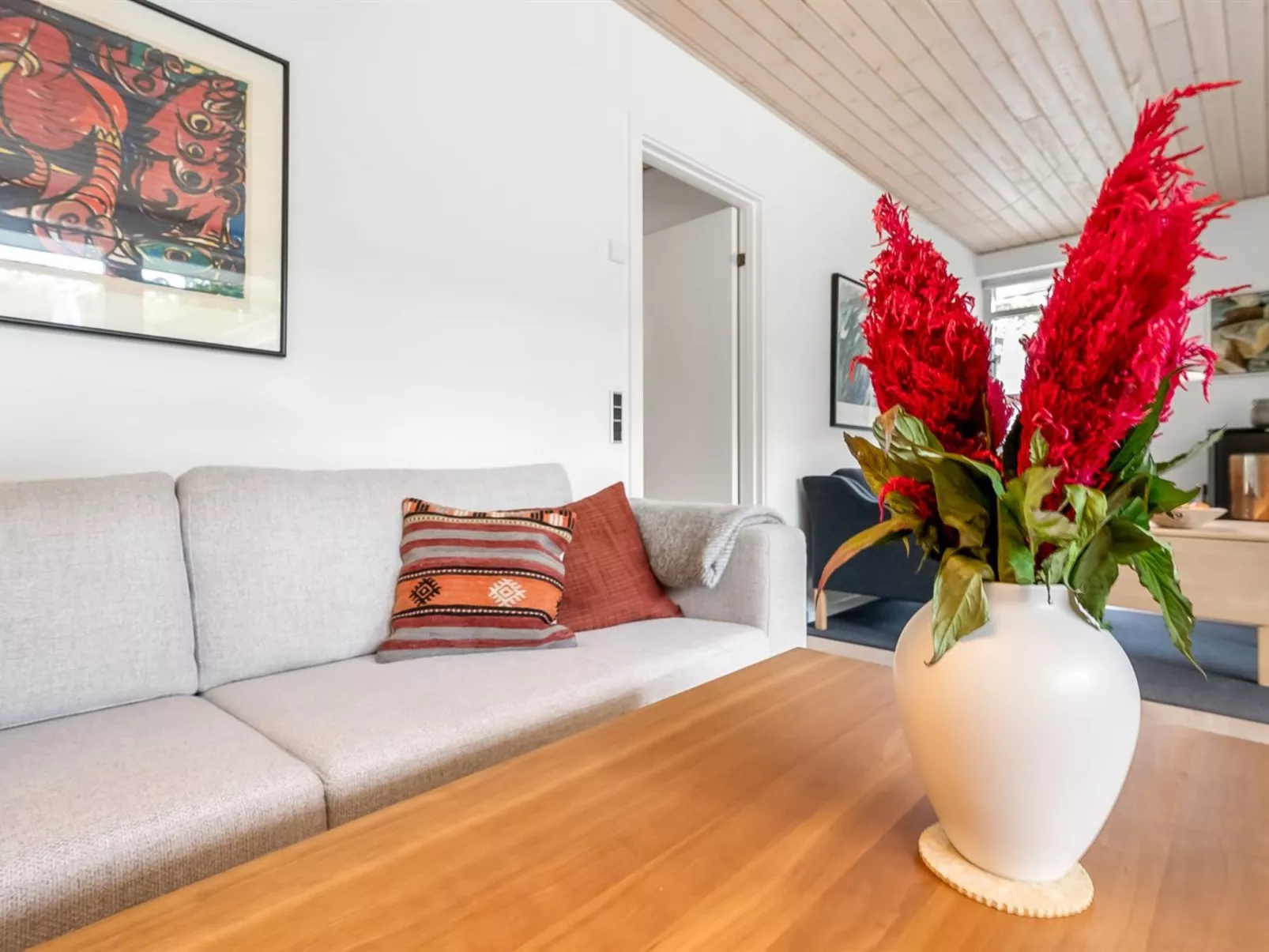 "Jyrki" - 100m from the sea-Binnen