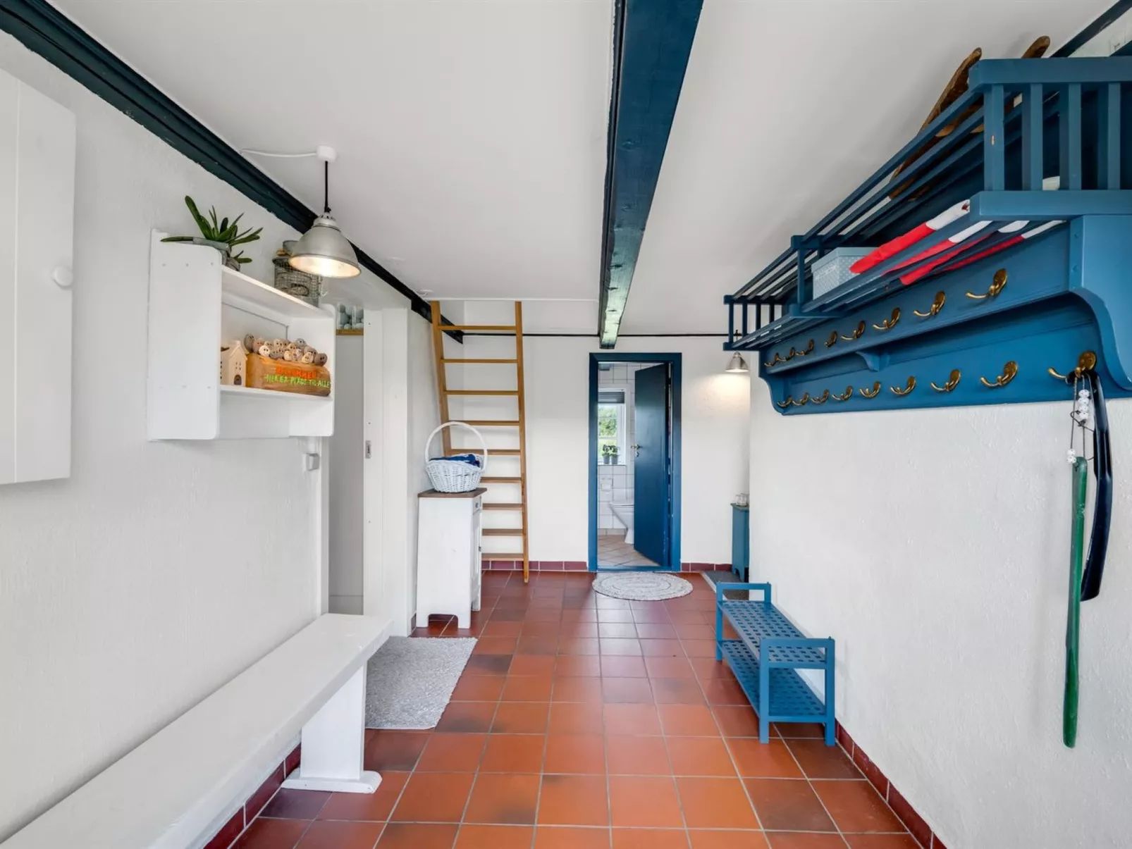 "Reinhard" -  from the sea-Binnen