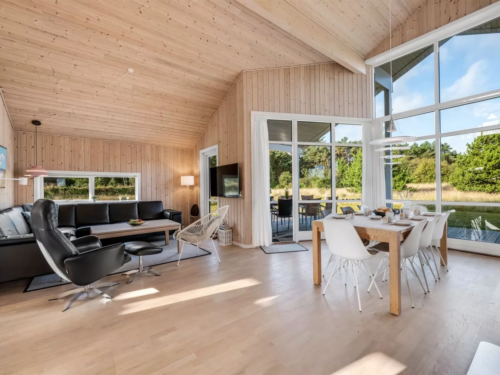 "Kanerva" -  from the sea-Binnen