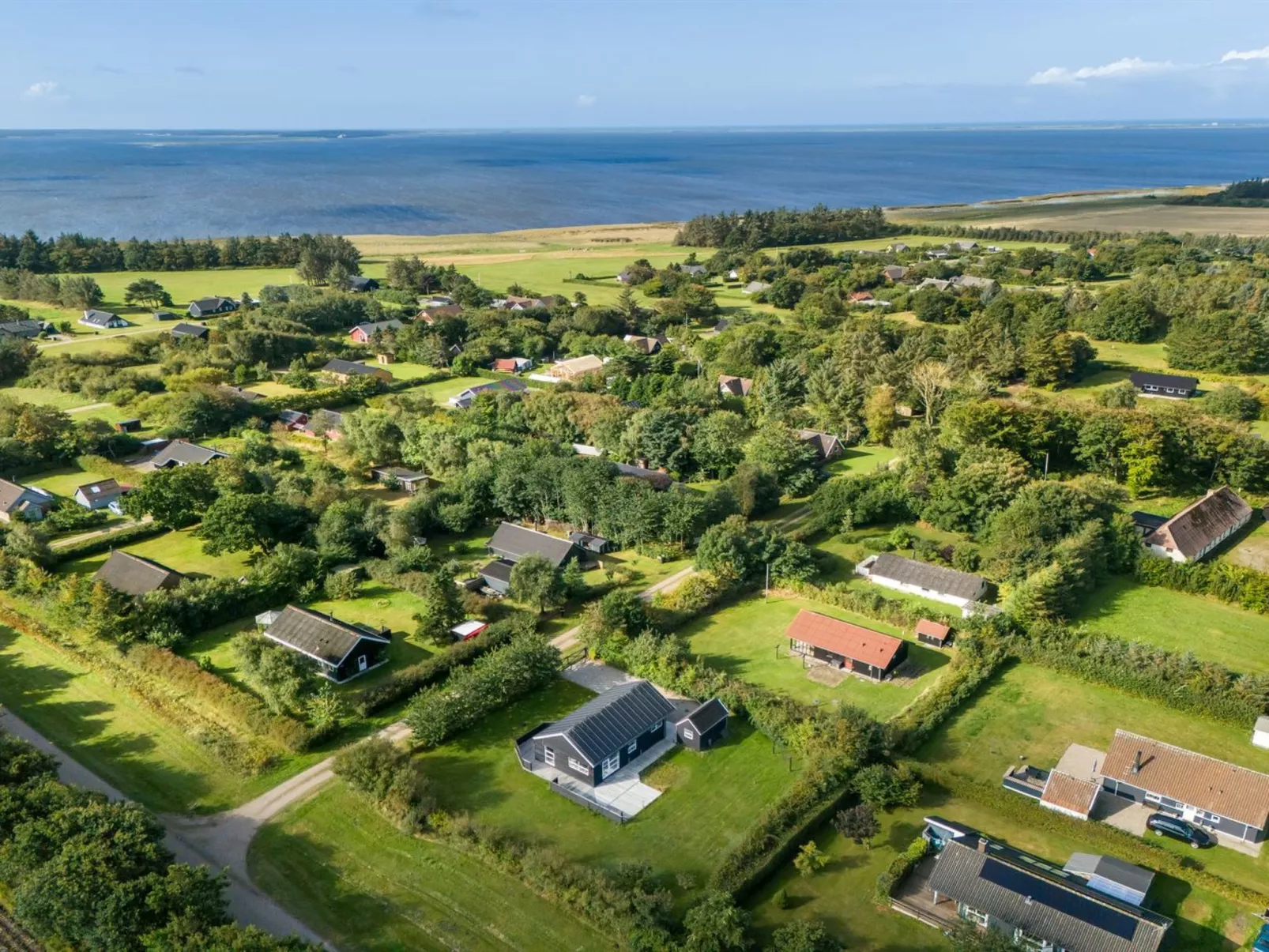 "Anja" - 550m to the fjord-Buiten