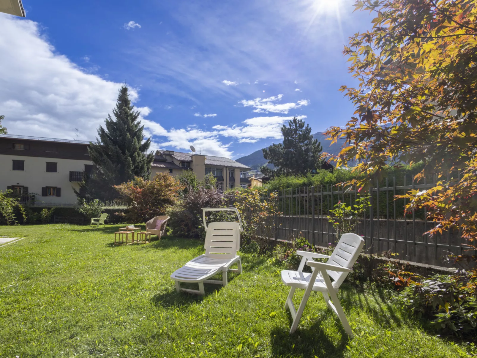 Monte Confinale Garden View-Buiten