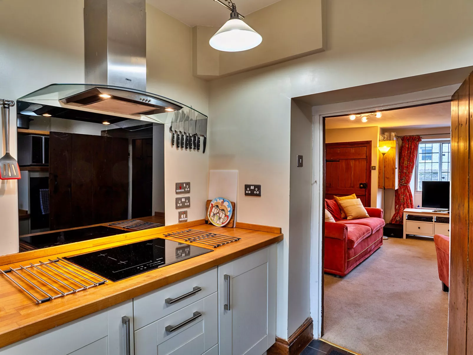 Clematis Cottage-Binnen